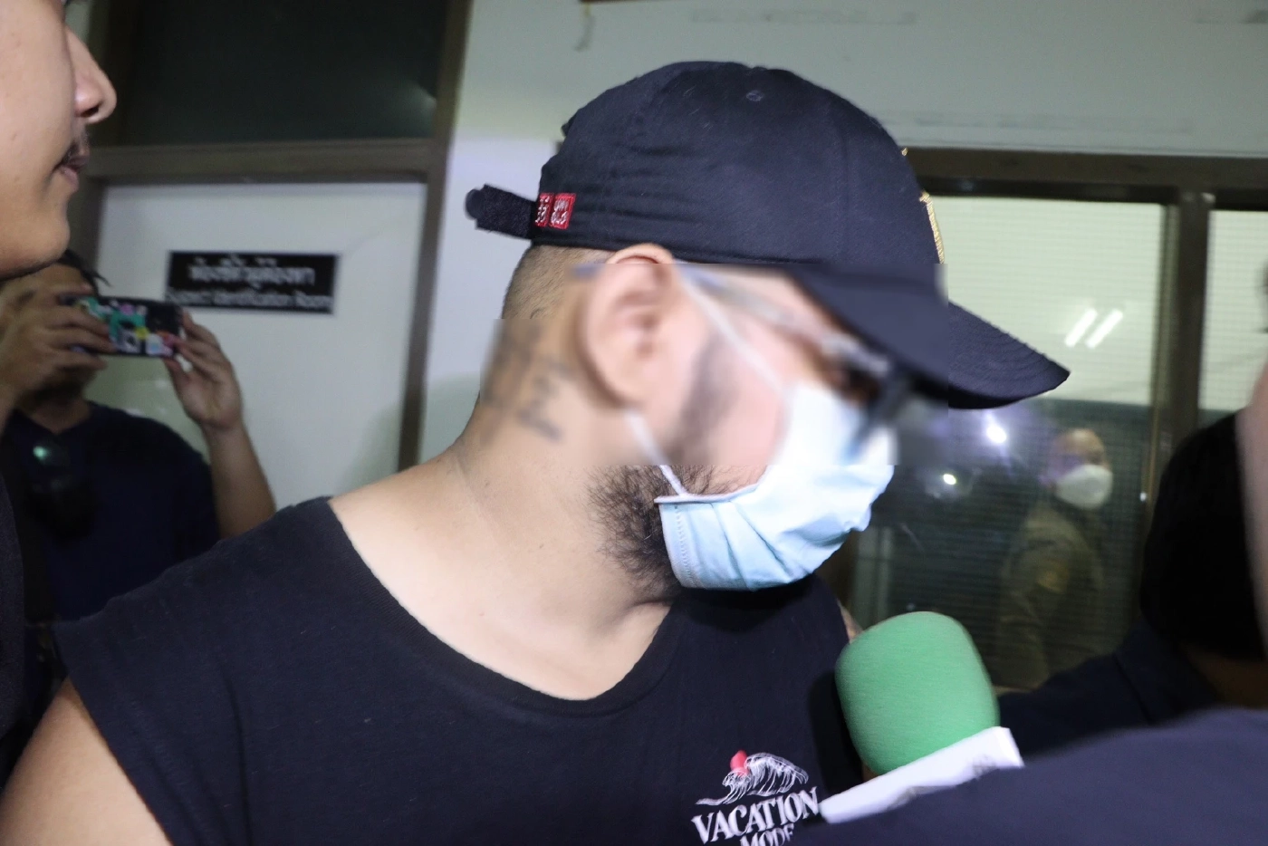 ซาฮ์รูค ร่วมแก๊งเยอรมัน ครอบครัวมั่นใจไม่ได้ร่วมบงการ หั่น"ฮันส์ ปีเตอร์"