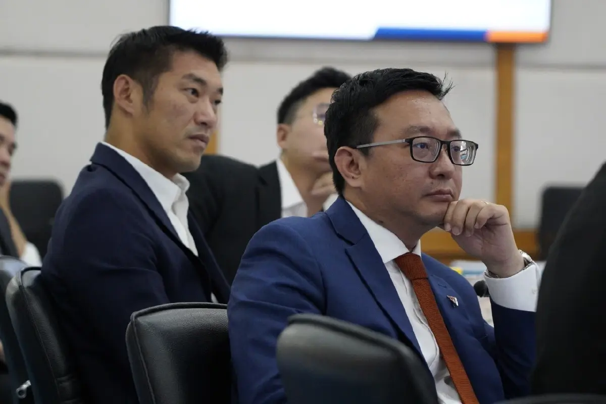 "เศรษฐา" โยน 8 พรรคร่วมตัดสินใจดึงเสียงรัฐบาลเก่าเข็น "พิธา" นั่งนายกฯ