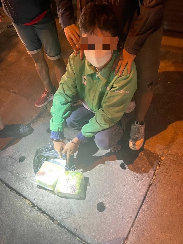 รวบเครือข่ายยาย่านฝั่งธน ส่งขายผ่านทวิตเตอร์ ยึดของกลางมูลค่ากว่า 20 ล้าน