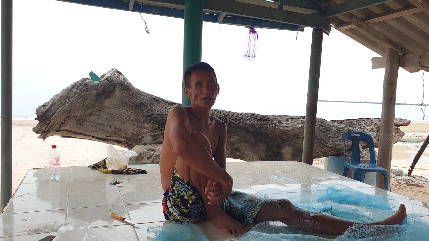 นายอดิศร ชอมเชย อายุ 42 ปี ชาวบ้านในพื้นที่ชุมชนคลองเทียน