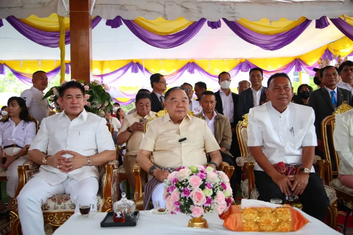หักมุม! เพื่อไทย เจอบีบ "โทนี่ วู้ดซัม" จำเป็นต้องตัดมิตรก้าวไกล