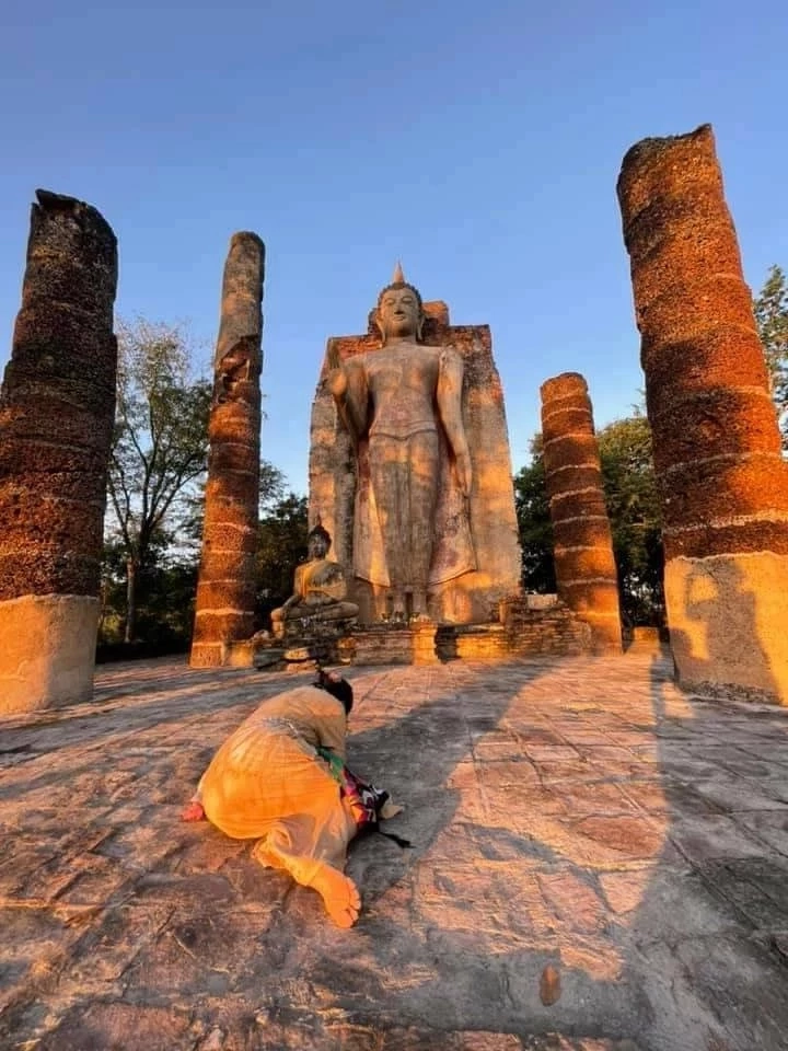 "โมรปริตร" บทสวดมนต์ป้องกันภัยจากผู้ที่คิดร้าย บทนี้ของจริง