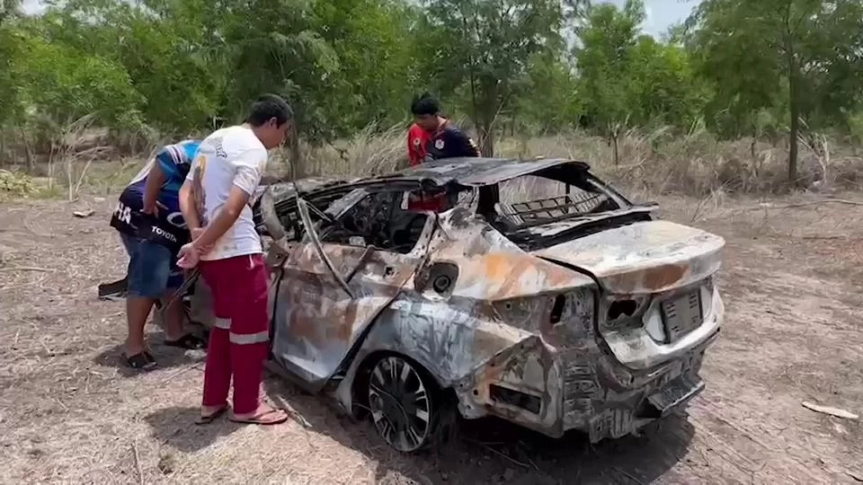 รู้ตัวแล้ว ชายถูกไฟคลอกดับในรถ พ่อเผยเพิ่งกินข้าวด้วยกัน ก่อเกิดเหตุสลด