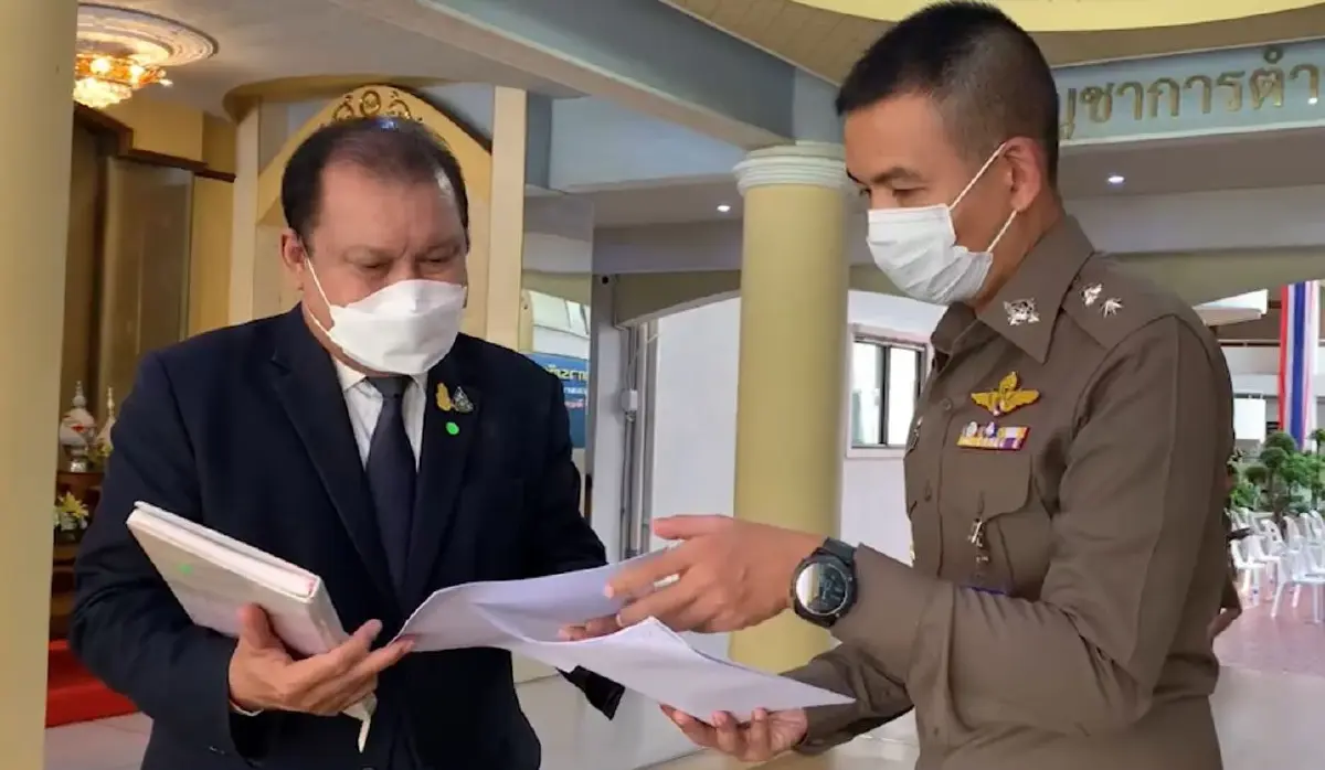"สนธิญา" ยื่น ผบช.น.ตรวจสอบชุมนุม ใกล้เขตพระราชฐาน