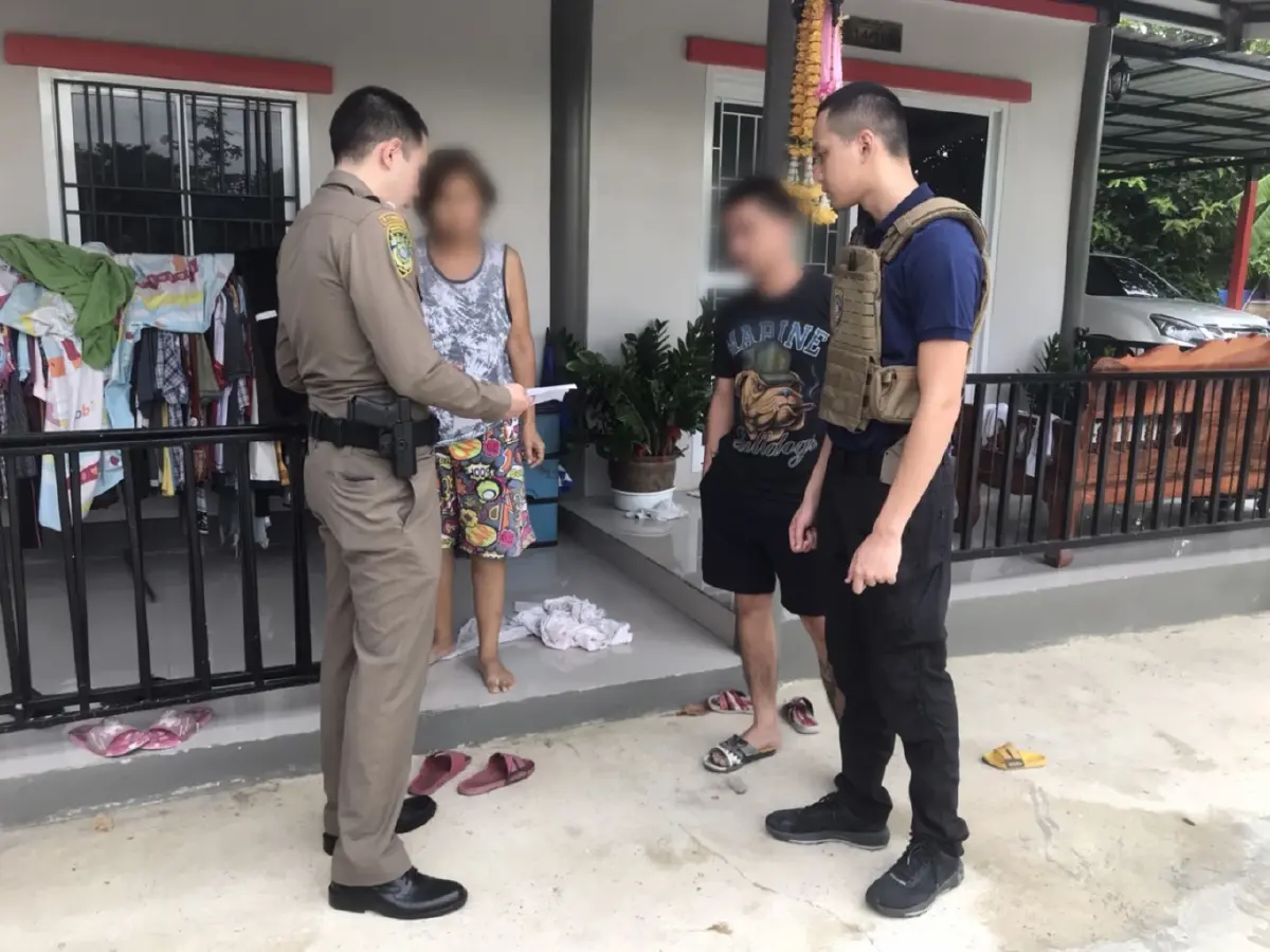 บุกทลาย "บริษัทโคตรเสี่ยงV.7" ขายปืนเถื่อนออนไลน์ พบเงินหมุนเวียน 10 ล้าน