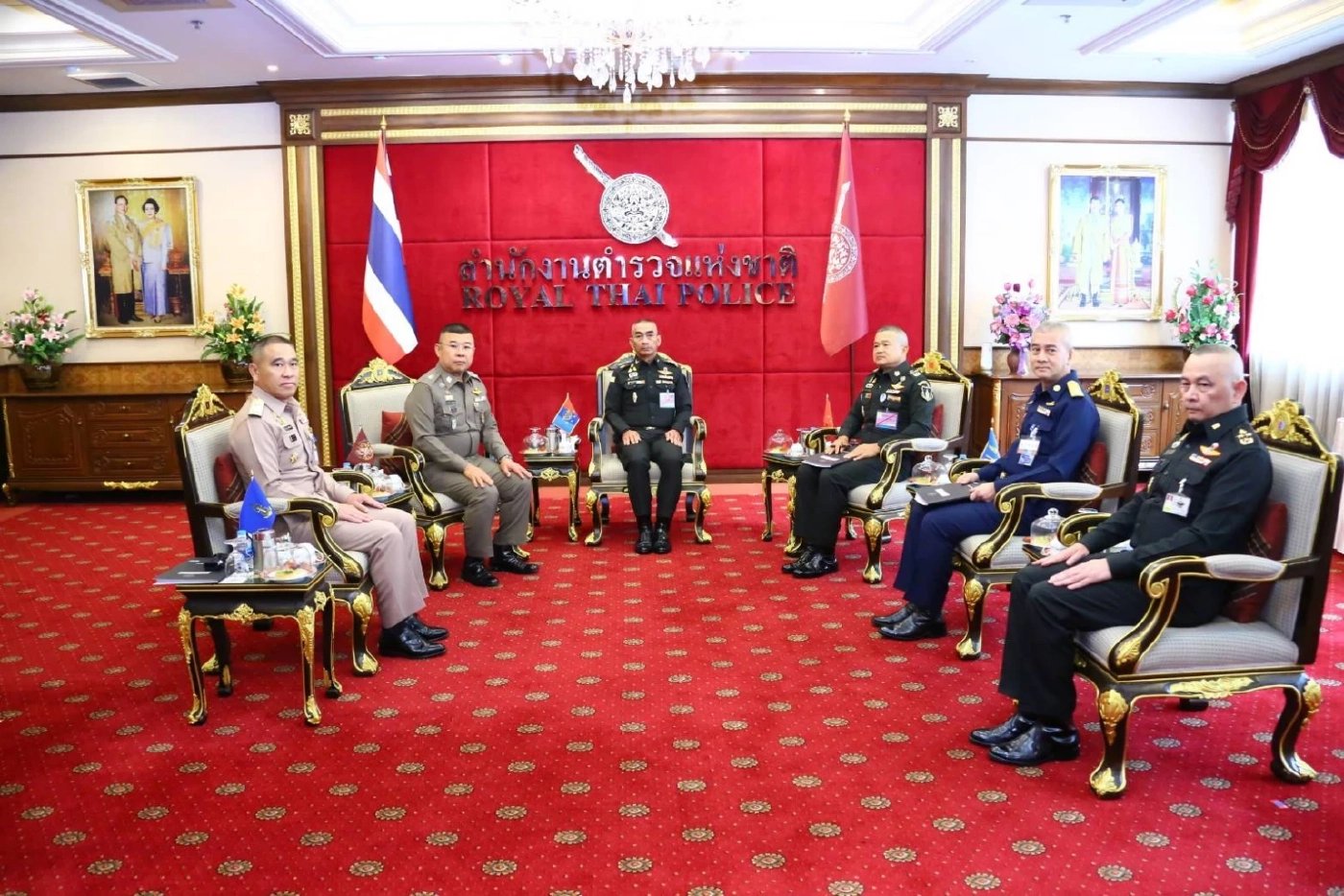 ผู้นำเหล่าทัพ หารือผู้บัญชาการเหล่าทัพ ครั้งที่ 5