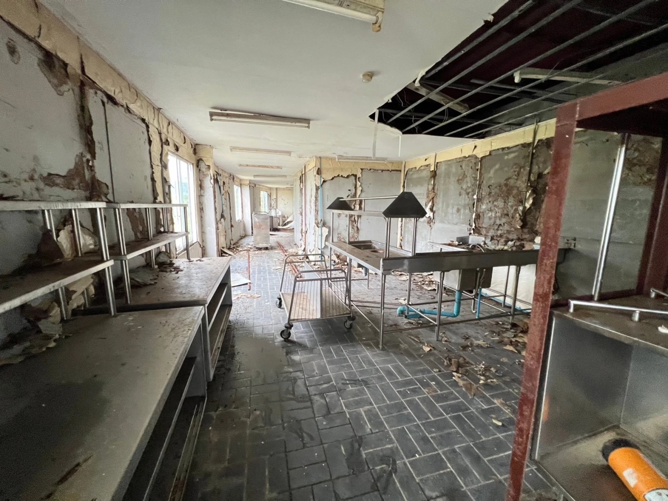 เปิดประสบการณ์"สุดหลอน" จ่าย 150 บาท ทัวร์โรงแรมเรือร้างที่เกาะช้าง