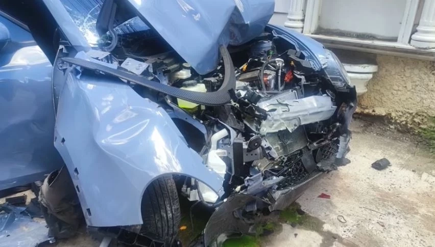 เปิดคลิปสยบคลั่ง หนุ่มเสพไอซ์จนหลอน ซิ่งรถไล่ชนดะ กลางเมืองขอนแก่น