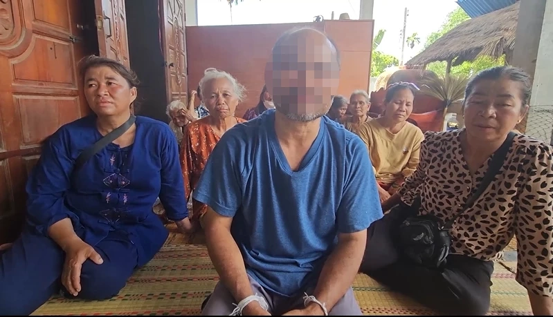 นายอนุพงษ์ เสนคราม อายุ 49 ปี พ่อของนายสหภพ