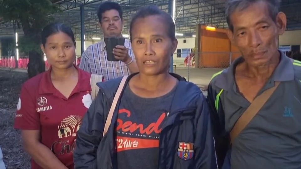 ร่างคนงานเหยื่อสะพานถล่ม ถึงบ้านเกิด แม่ช็อก! เพิ่งทำงานได้ 5 วัน