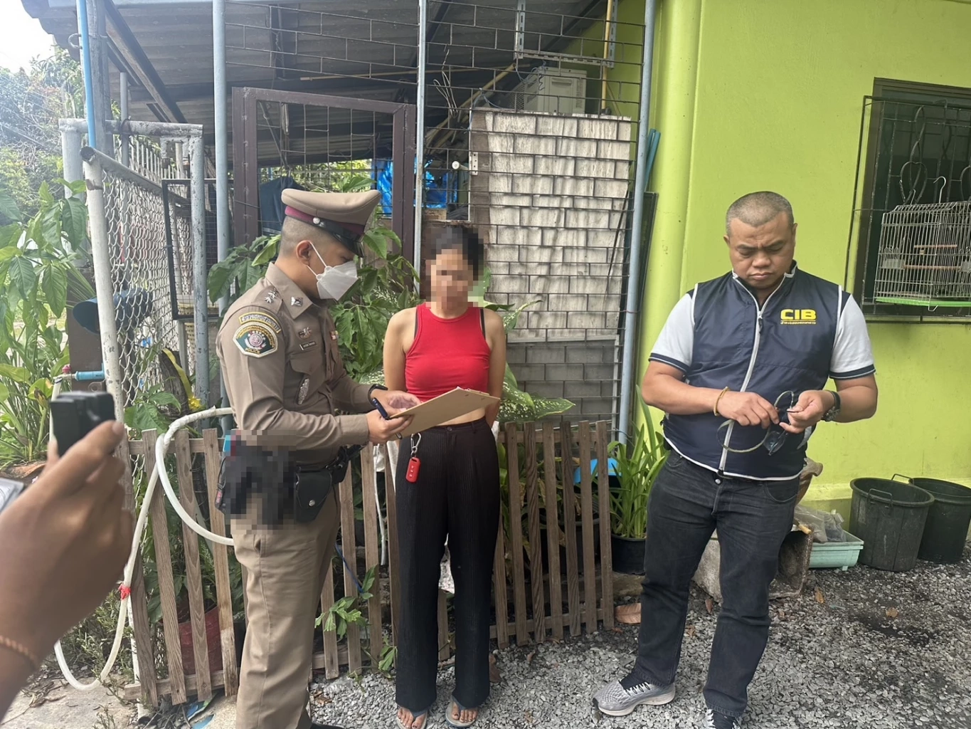 ปทส.รวบ “ก็มา ดิคะ” โพสต์ค้านกป่าคุ้มครอง 11 ชนิดมูลค่ากว่าแสนบาท