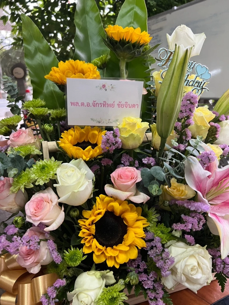 ทหาร-นักการเมือง ตบเท้าอวยพร "บิ๊กแอ๊ด" ครบรอบวันคล้ายวันเกิด 85 ปี