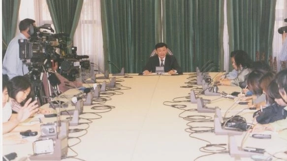 22ปีที่แล้ว! เพื่อไทย ชวนรำลึก "ทักษิณ" ผุดนโยบายกองทุนหมู่บ้าน 7 พันล้าน