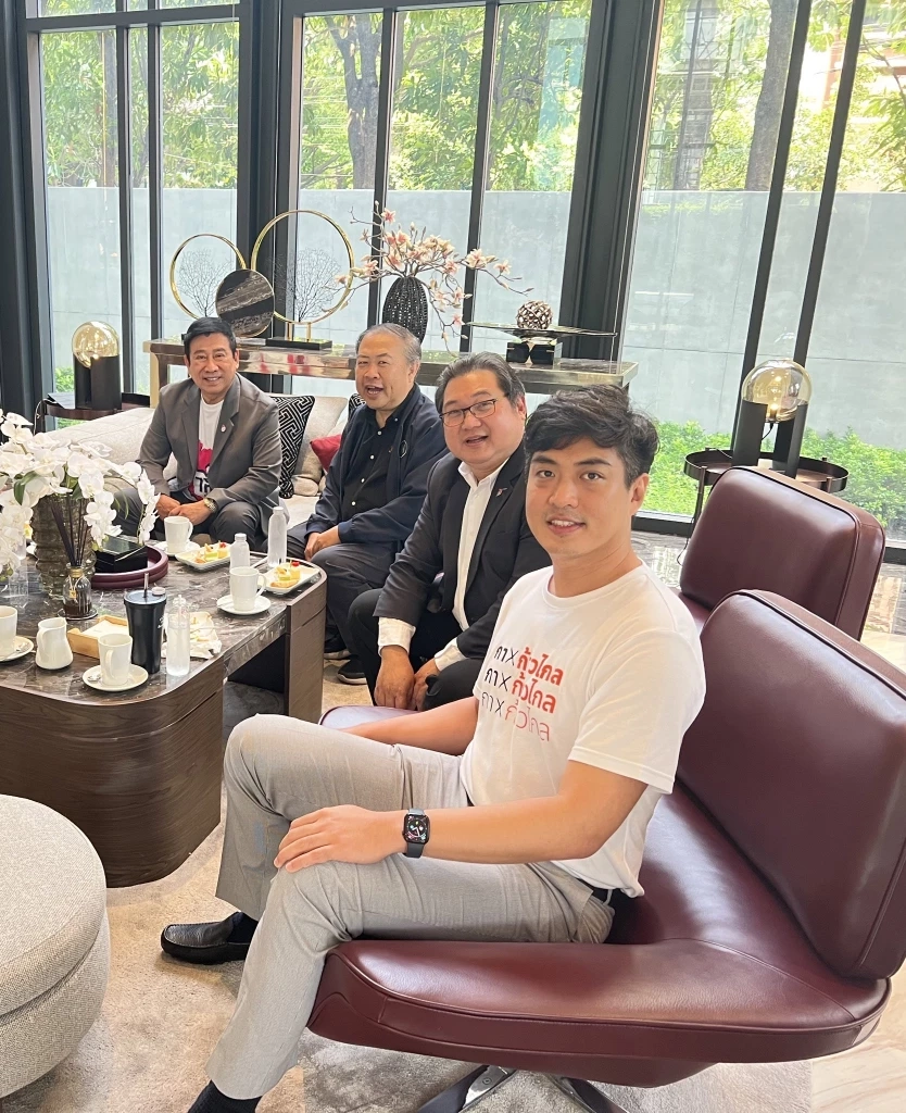 เปิดวาร์ป ดร.โจ "ชัยวัฒน์ สถาวรวิจิตร" สส. "ก้าวไกล" ที่โซเชียลแห่ตามหา