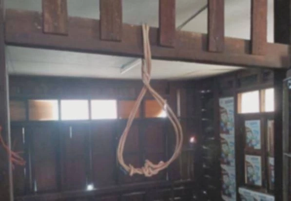 อย่าหาทำ! หนุ่มเมาแล้วคึก ไลฟ์สดผูกคอตายลวงโลก