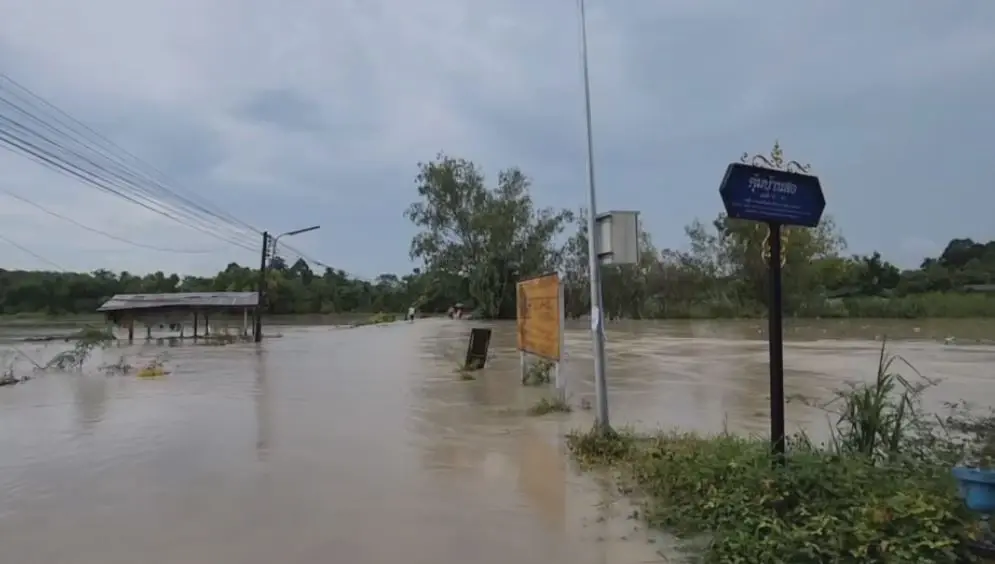 ผู้ว่าฯ ระยอง สั่งเช็กระดับน้ำ หลังฝนตกหนักต่อเนื่อง