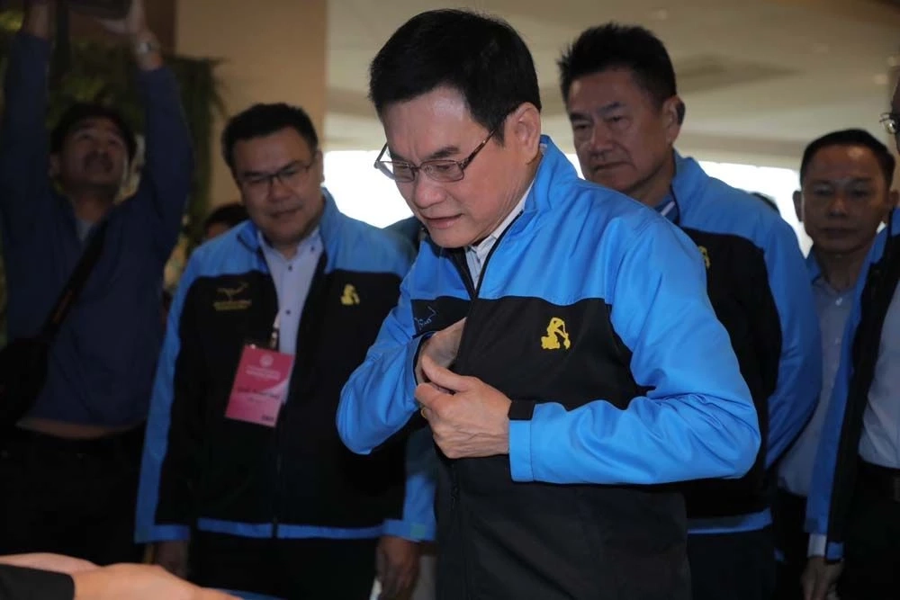 เปิดเบื้องหลังสาเหตุ เลือกตั้งหัวหน้าพรรคประชาธิปัตย์ ล่ม!