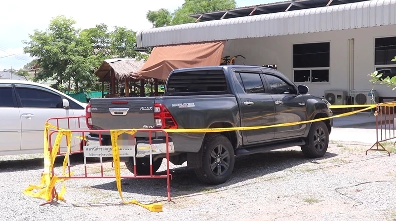 รถยนต์ของ นายโอลาฟ ชาวเยอรมัน หนึ่งในผู้ต้องหาแก๊งอุ้มฆ่าหั่นศพ นายฮันส์ ปีเตอร์