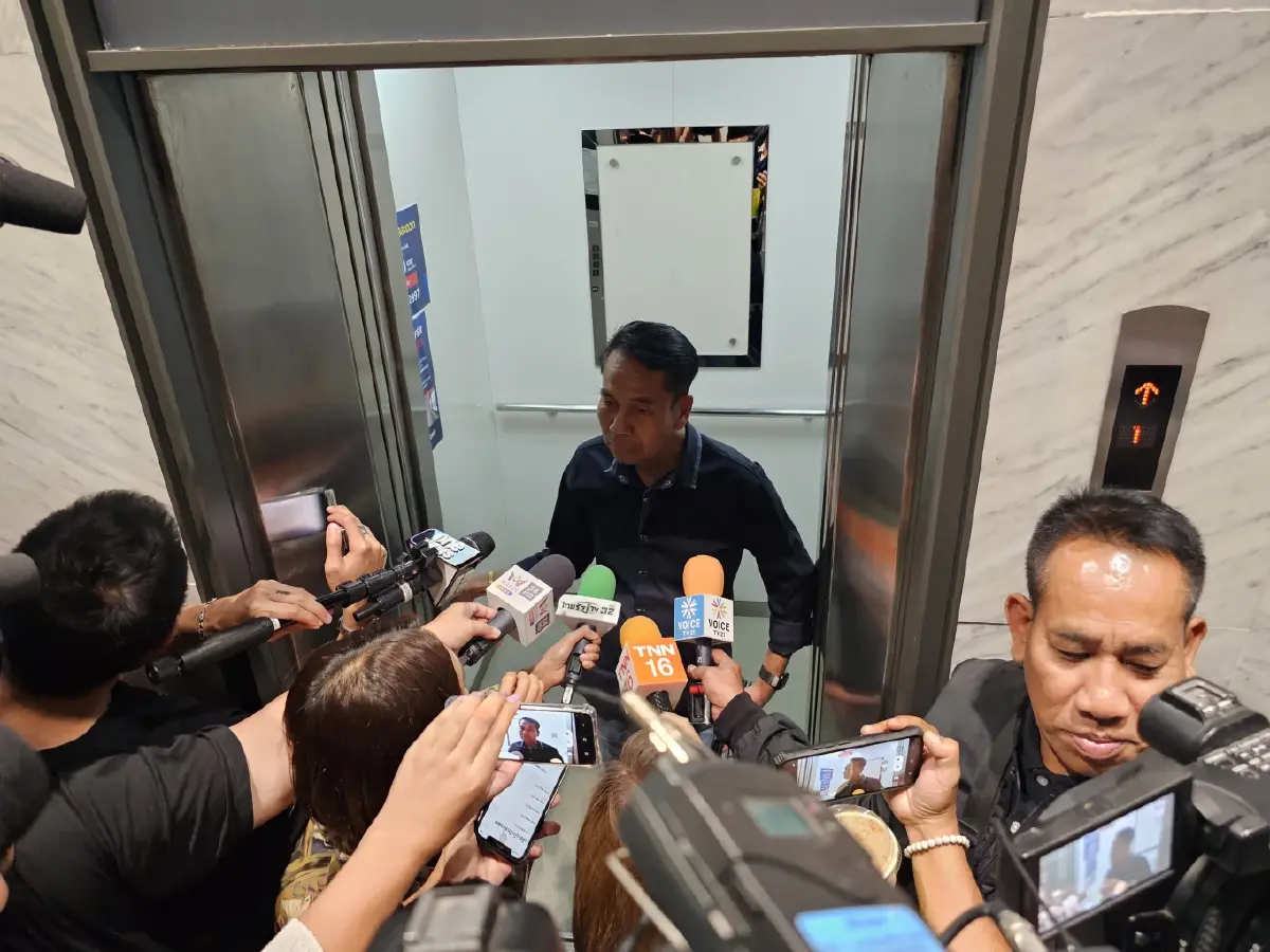 สุทิน ยัน แก้วไม่ร้าว ก้าวไกล-เพื่อไทย ยังคุยกันได้