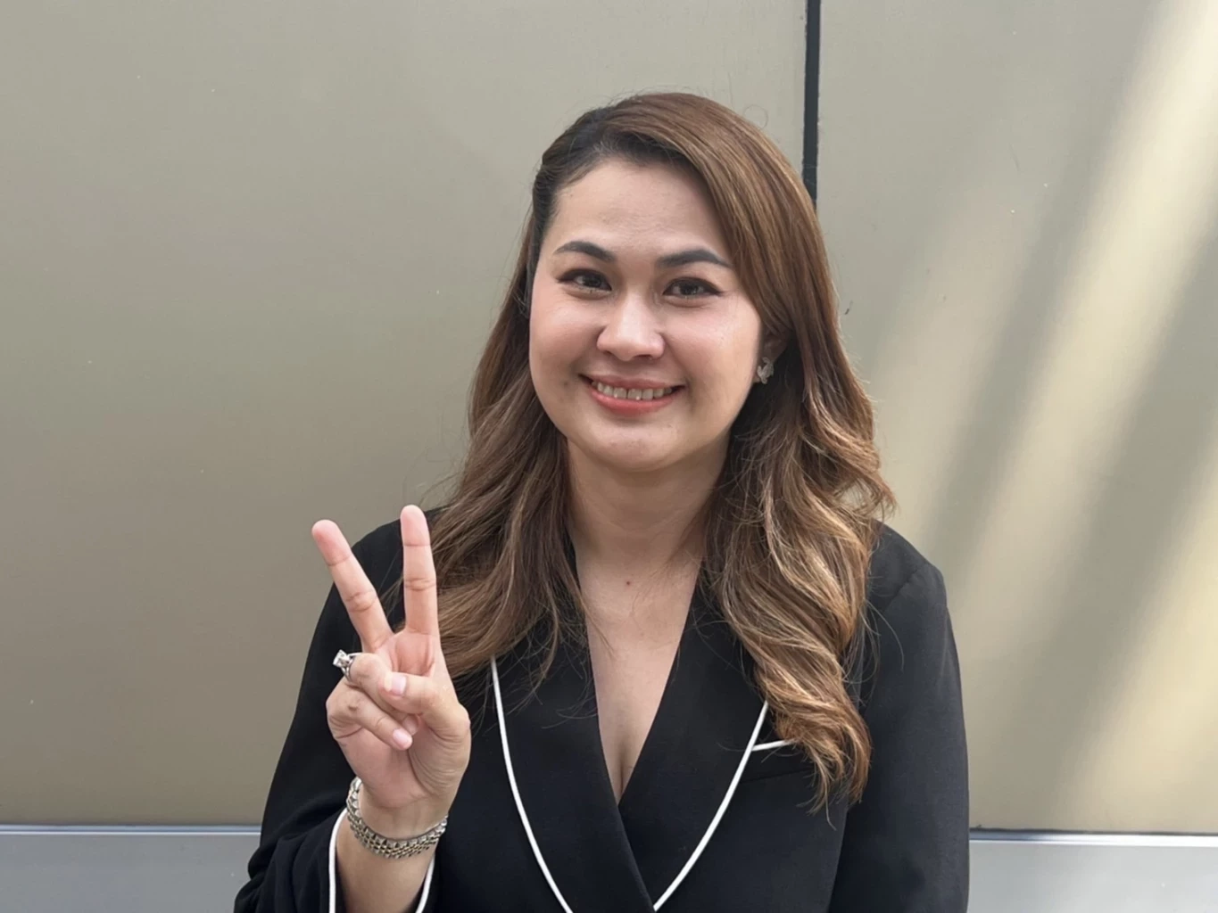 จูน เพ็ญชุลี