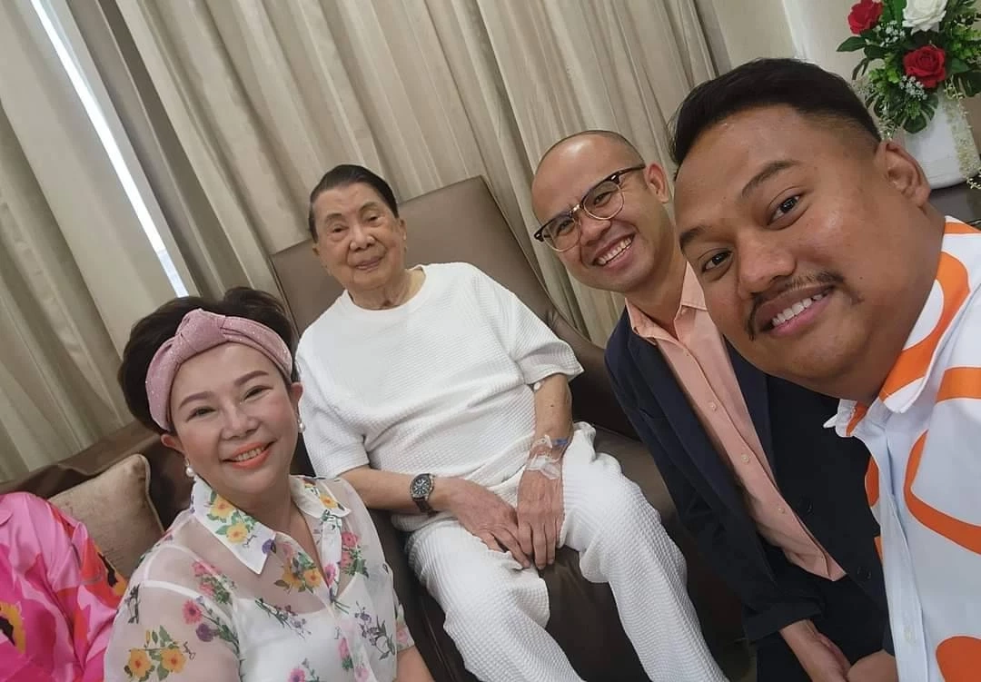 ขงเบ้ง "จิ๋ว" พล.อ.ชวลิต ยงใจยุทธ อวยพรให้ "พิธา" ได้เป็นนายกฯ 