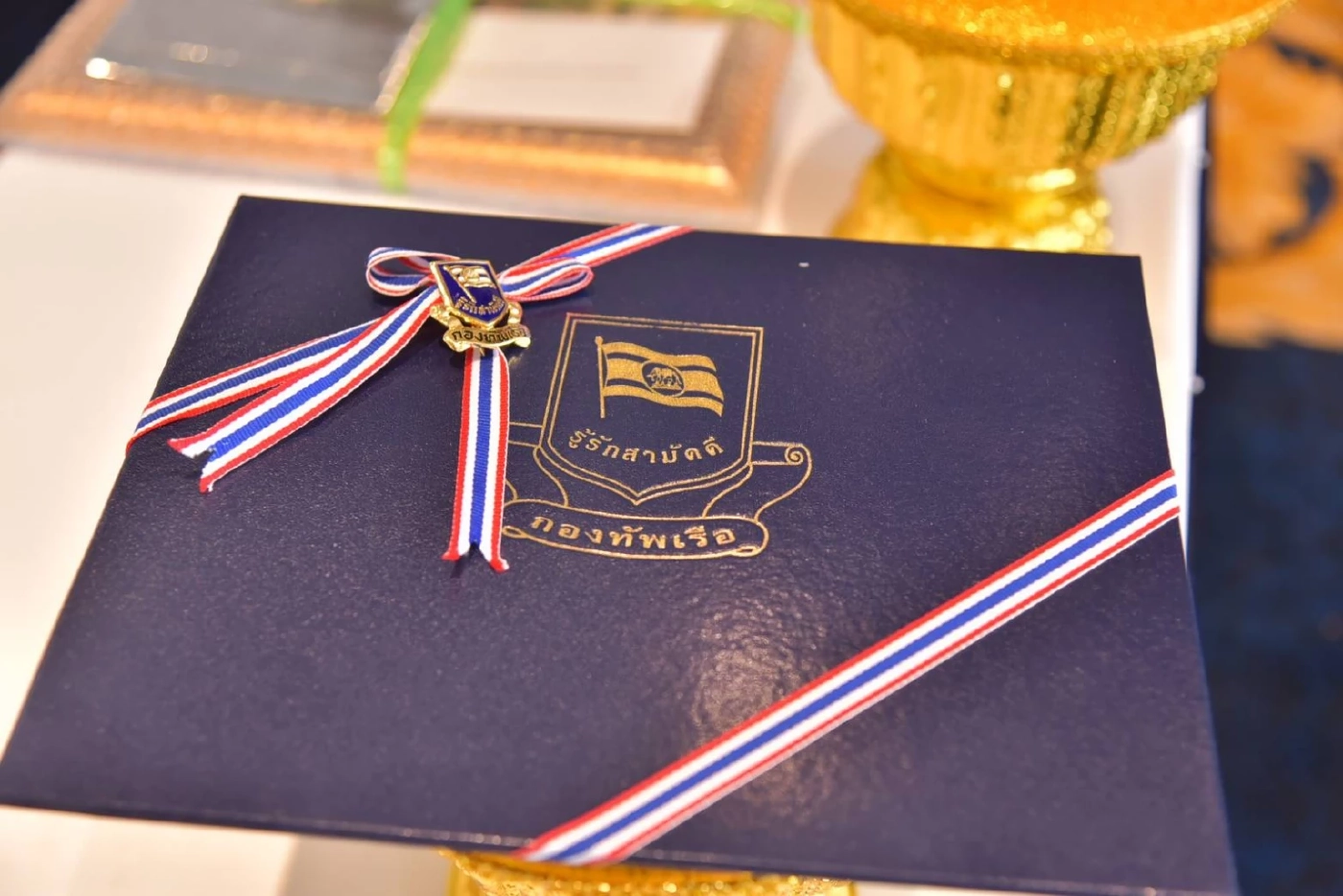 กองทัพเรือมอบเครื่องหมาย "สหัทยานาวี" เชิดชูเกียรติ ผู้สื่อข่าวเนชั่นทีวี