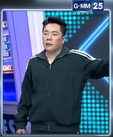 เผยสาเหตุ ทำไม "มดดำ" เกิดปากเบี้ยวขณะอ่านข่าว แฟนคลับแห่ส่งกำลังใจเพียบ