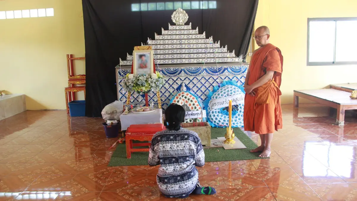 ลุงโร่แจ้ง ตร. เชื่อหลานขวบเศษ ถูกแม่-พ่อเลี้ยงทำร้ายดับ แถมใจดำไม่มางานศพ