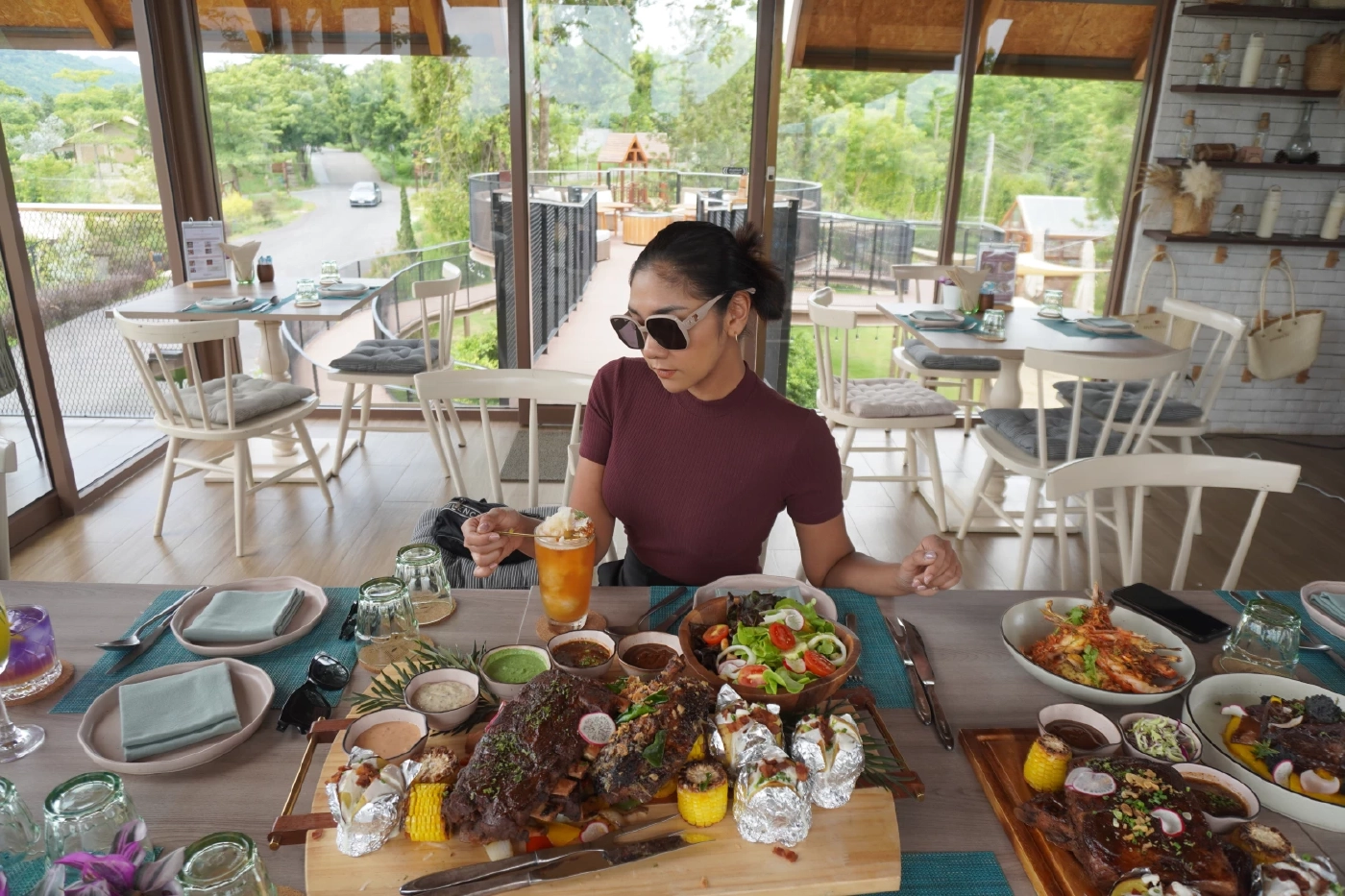ชูวัตถุดิบท้องถิ่น ปรุงรสด้วยความจริงใจ @Tree Top Khao Yai Farm-to-Table