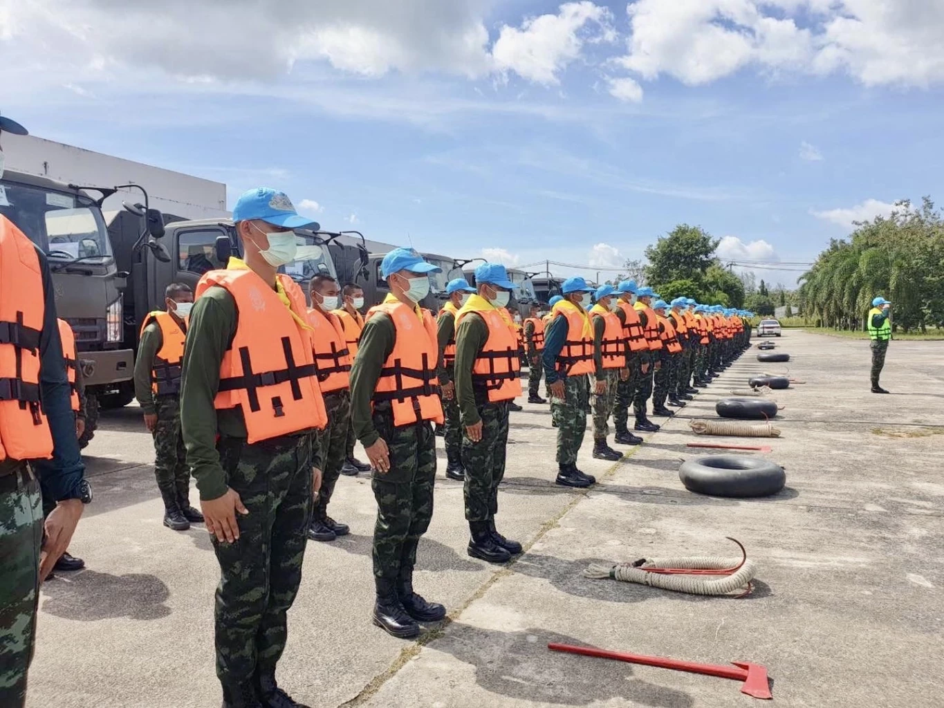 "กองทัพบก" ส่งทหารเข้าช่วยน้ำท่วม "สตูล-ภูเก็ต" พร้อมรับมือฝนตกหนัก
