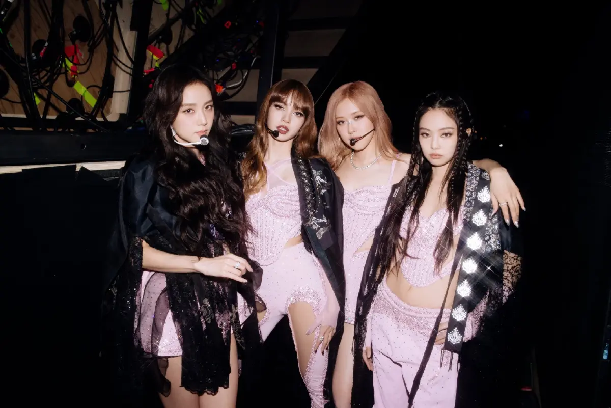 เวียดนามห้ามฉายบาร์บี้ - สอบผู้จัดคอนเสิร์ต BLACKPINK กรณีแผนที่ทะเลจีนใต้
