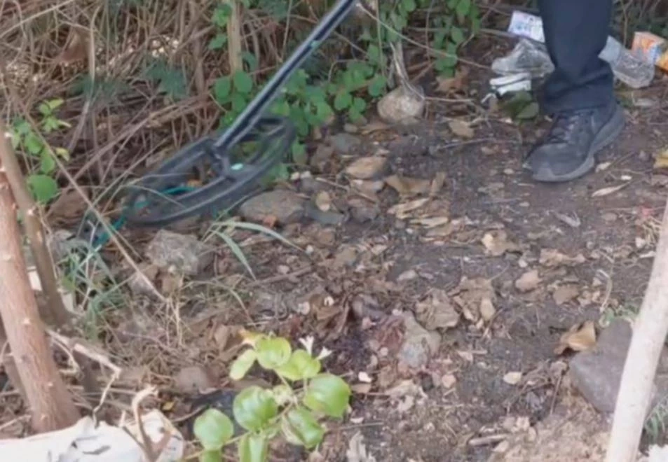 ภาพขณะเจ้าหน้าที่เข้าเก็บหลักฐาน