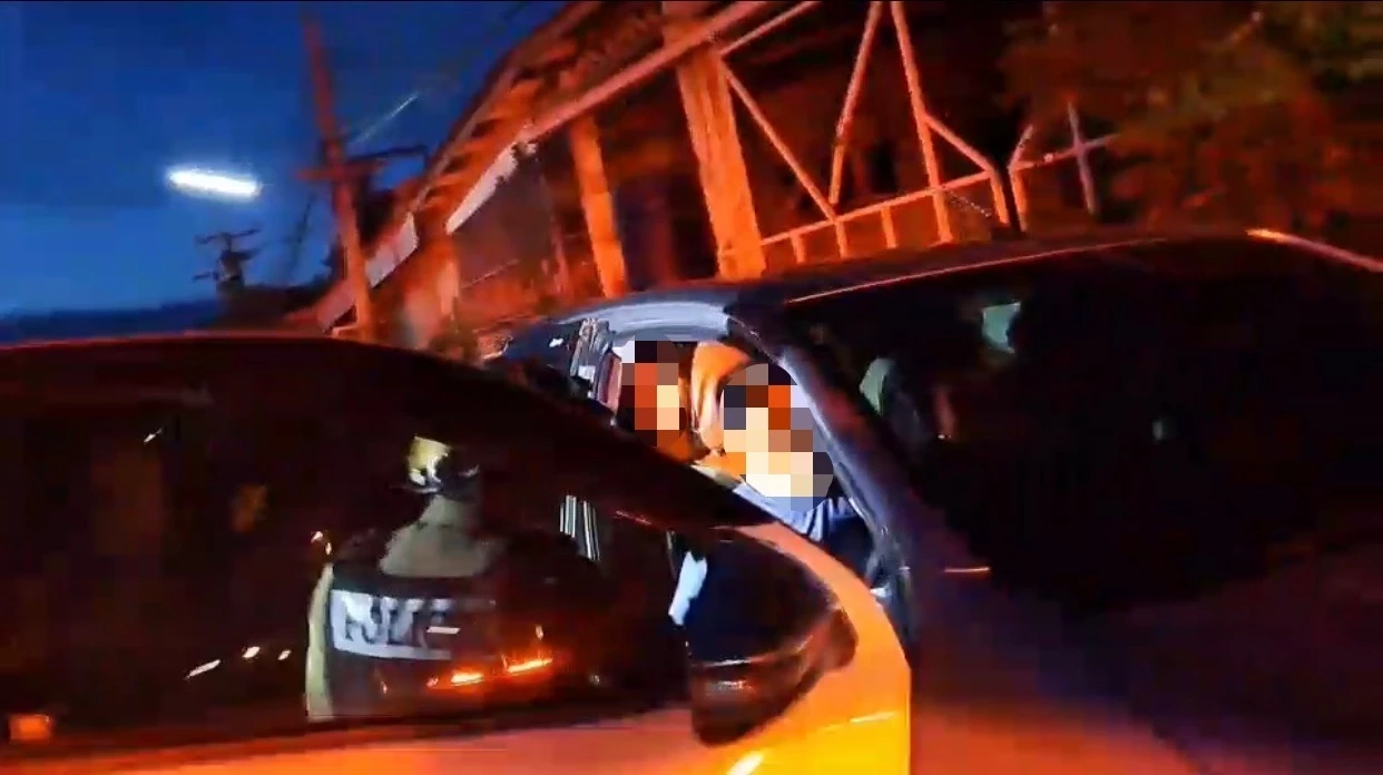 ตร.ทางหลวง สกัดกระบะ 1 ใน 6 ลอบขน 12 เมียนมา ผ่านเมืองสุพรรณฯ