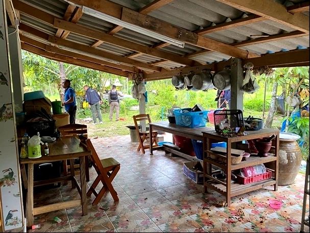 สุดโหด! หนุ่มรับซื้อทุเรียน ถูกรัวยิงดับคาบ้าน คาดปมแค้นทวงหนี้ 3 ล้าน