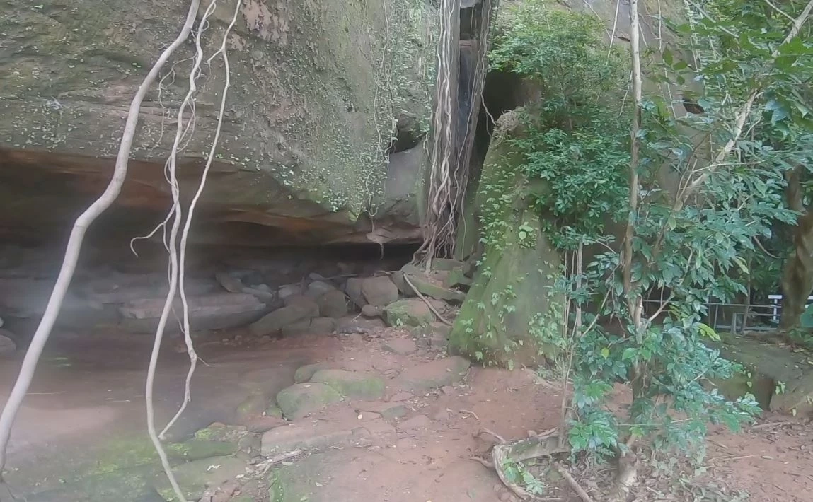 สุดว้าว! นทท.ชมวิว "ผานาคี" ตื่นตาหินพญานาค สายมูไม่พลาดขอพร