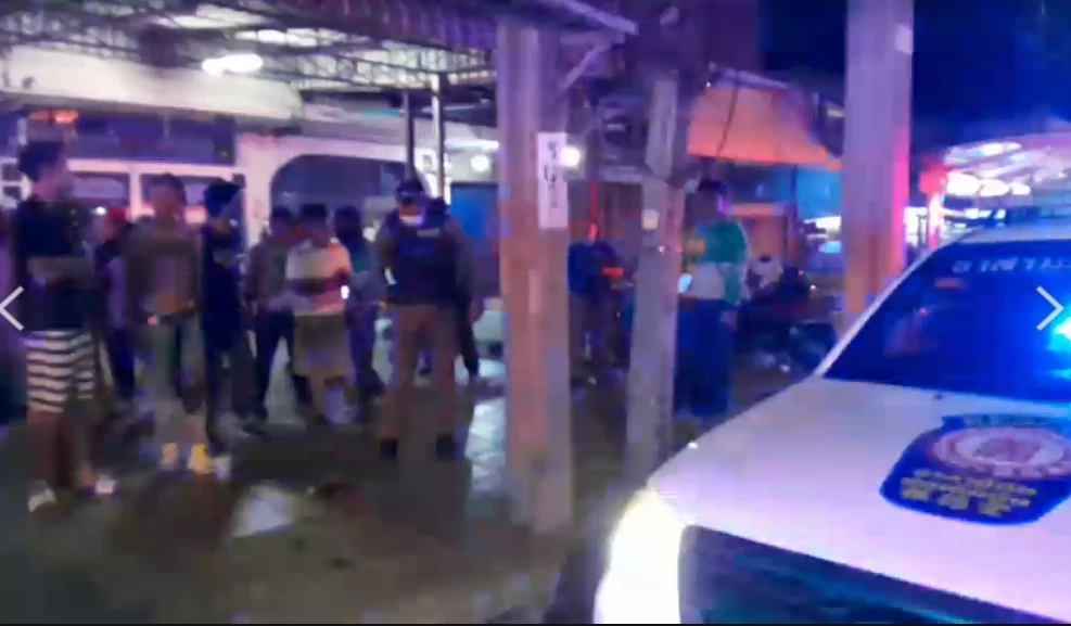 สลด! หนุ่มวัย 27 ปี แอบลักตัดสายไฟ ถูกไฟดูดดับเคาเสา ย่านประชาอุทิศ