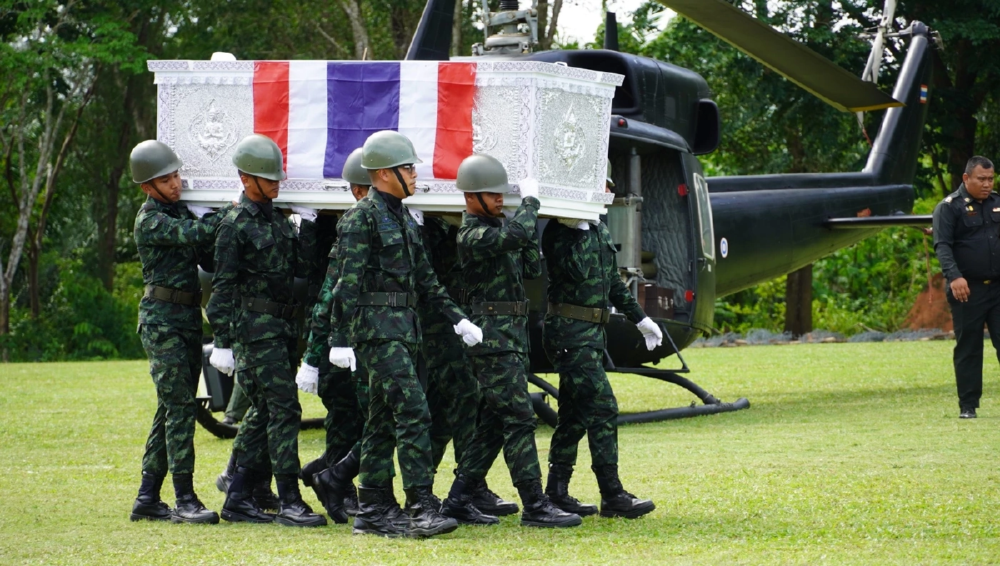 ส่งร่าง "สิบเอก" ที่ถูกแก๊งยางเถื่อน ตีจมหายแม่น้ำกระบุรี กลับภูมิลำเนา