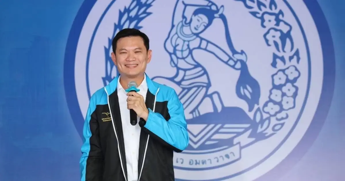 "ดร.เอ้"  สุชัชวีร์  สุวรรณสวัสดิ์  สมาชิกพรรคประชาธิปัตย์  