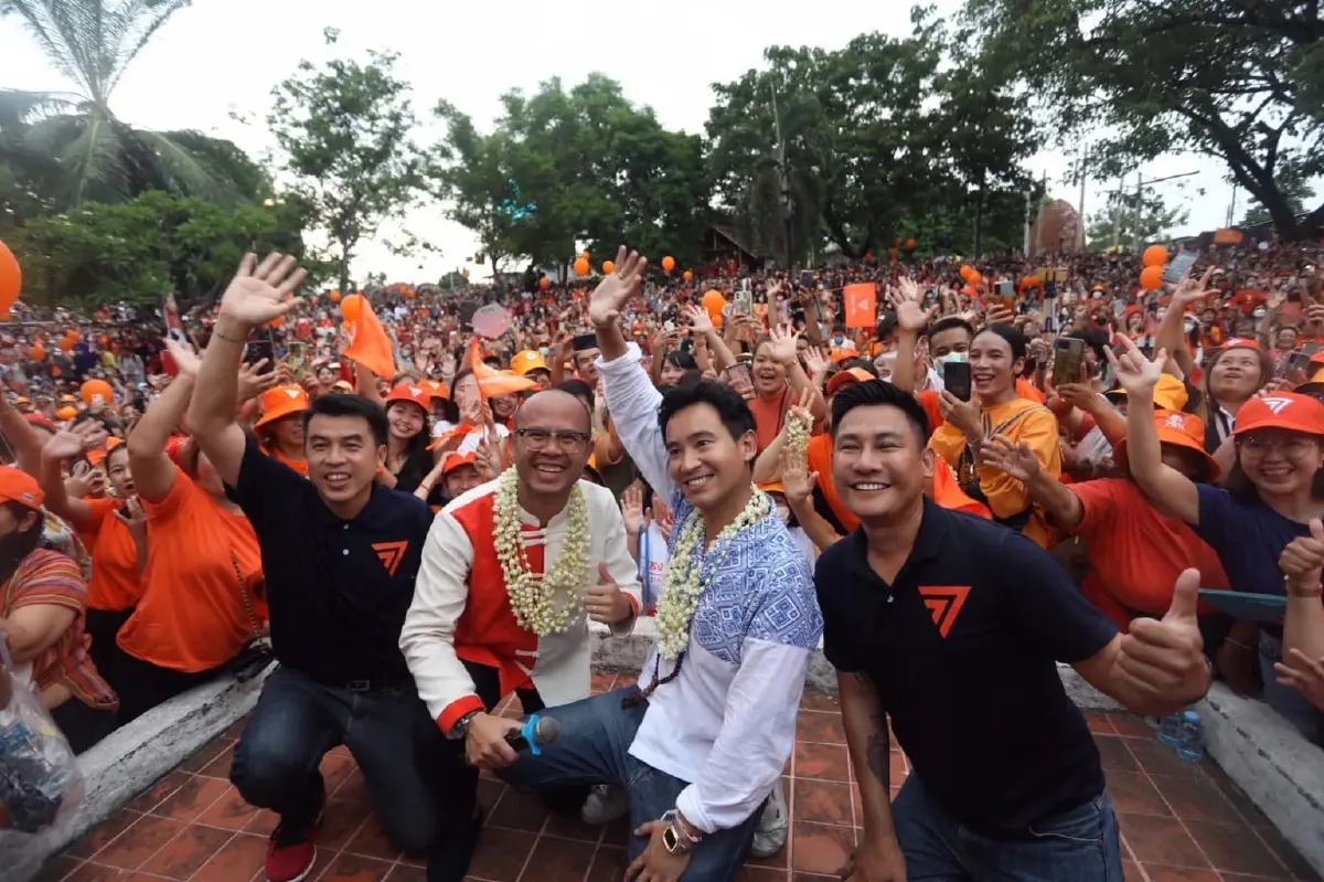 "เสรี" เผย วันโหวตนายกฯ ไม่มีอะไรแน่นอน อาจเกิดการพลิกขั้ว-เปลี่ยนข้างได้ทั้งสิ้น