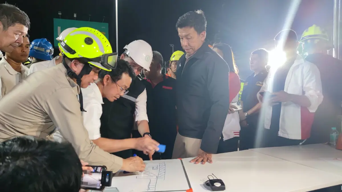 ผู้ว่าฯ กทม. ตั้งศูนย์บัญชาการกู้สะพานยกระดับถล่ม