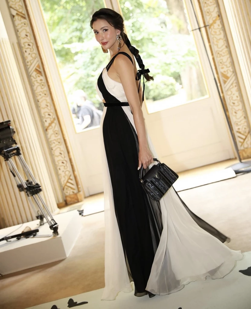 ศรีริต้า ควง กรณ์ เที่ยวฝรั่งเศสสุดหวาน ชาวเน็ตลุ้น! ลูกคนที่ 2 ต้องมาเเล้ว