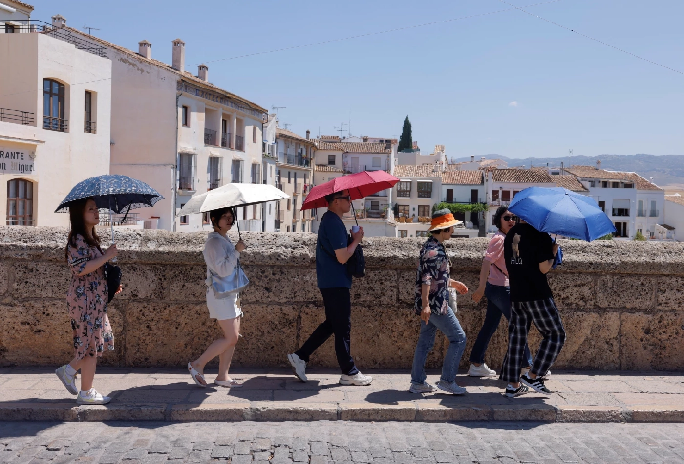 อุณหภูมิโลกทำสถิติร้อนที่สุดทะลุ 17 องศา