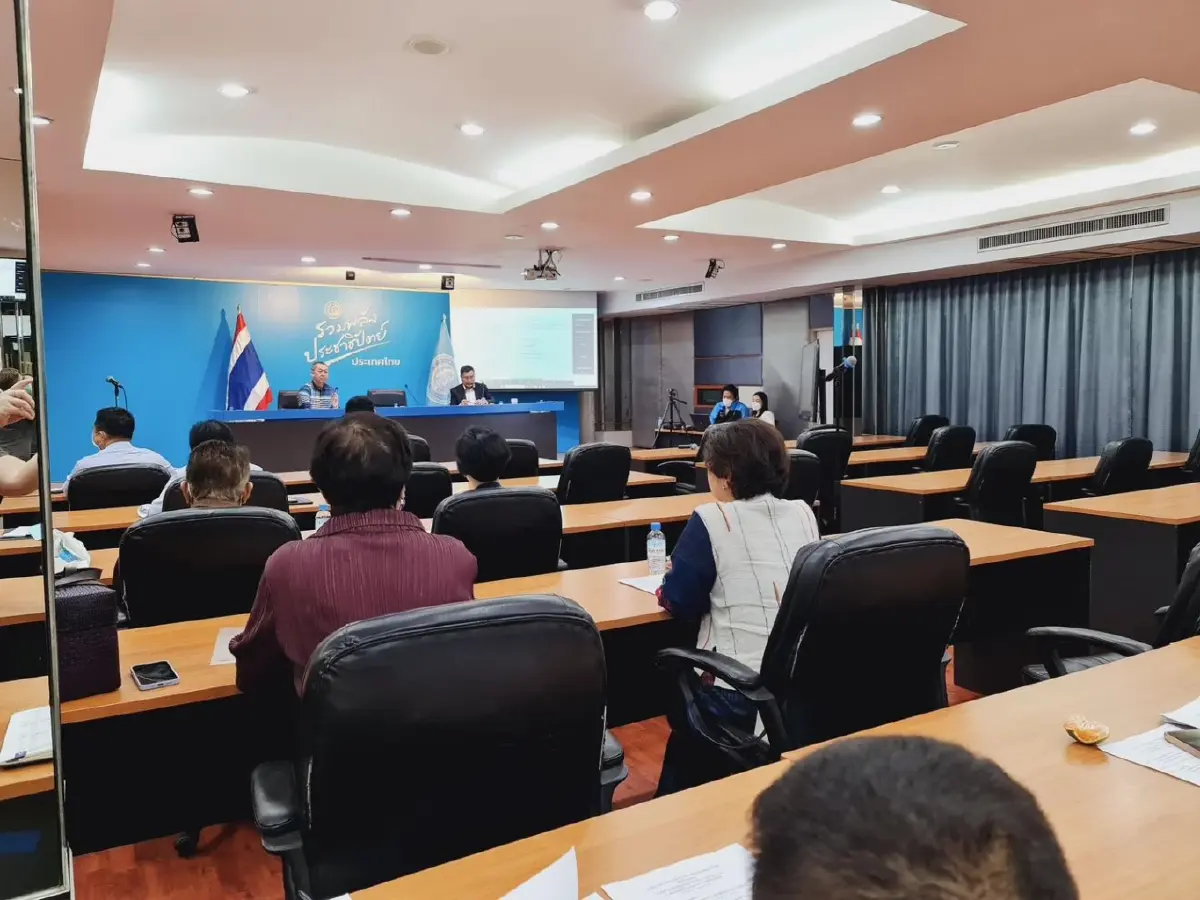 "เฉลิมชัย" เดือดจัด! ถูกอ้างชื่อพา 16 สส.ดีล "ภูมิใจไทย" หวังร่วมรัฐบาล "เพื่อไทย"