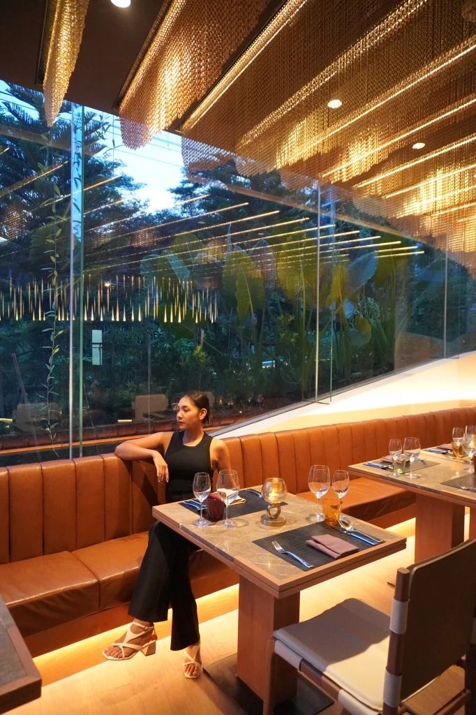 ถ่ายรูปชิคๆพร้อมทานอาหารมื้อหรู ที่โฮเทลมิส เขาใหญ่