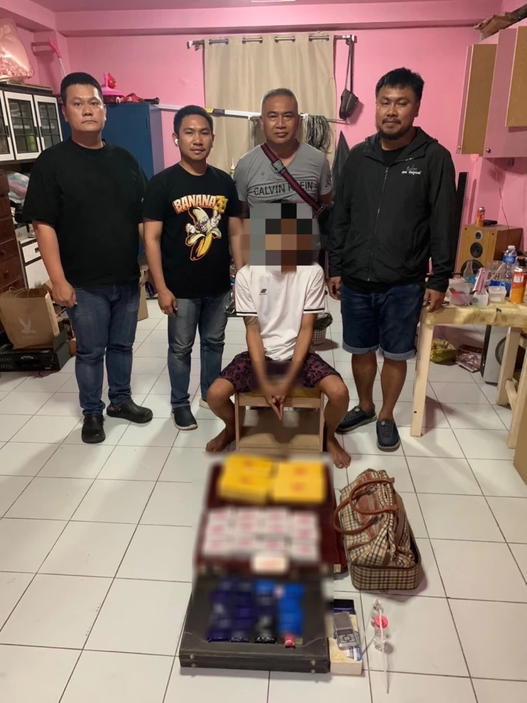 เปิดคลิปน้ำตาซึม! ลูกสาวร้องไห้ขอปล่อยพ่อ ถูกจับยาบ้า 7 หมื่นเม็ด