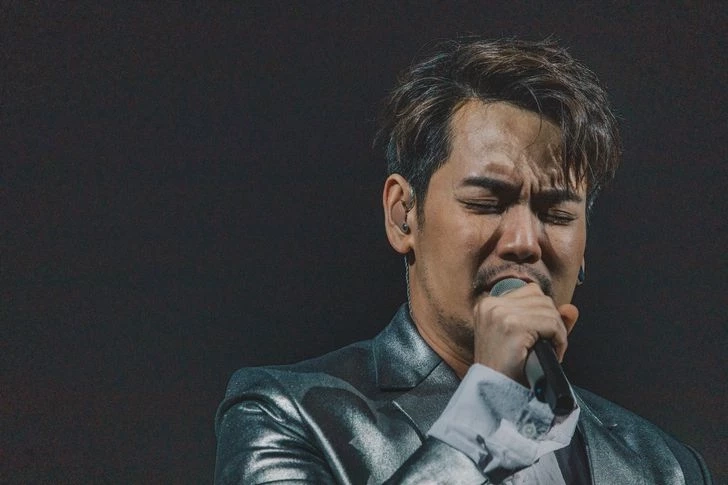 "อ๊อฟ ปองศักดิ์" เผยสาเหตุเลิกแฟนหนุ่ม ต้องทนทุกข์กับอาการป่วยซึมเศร้า