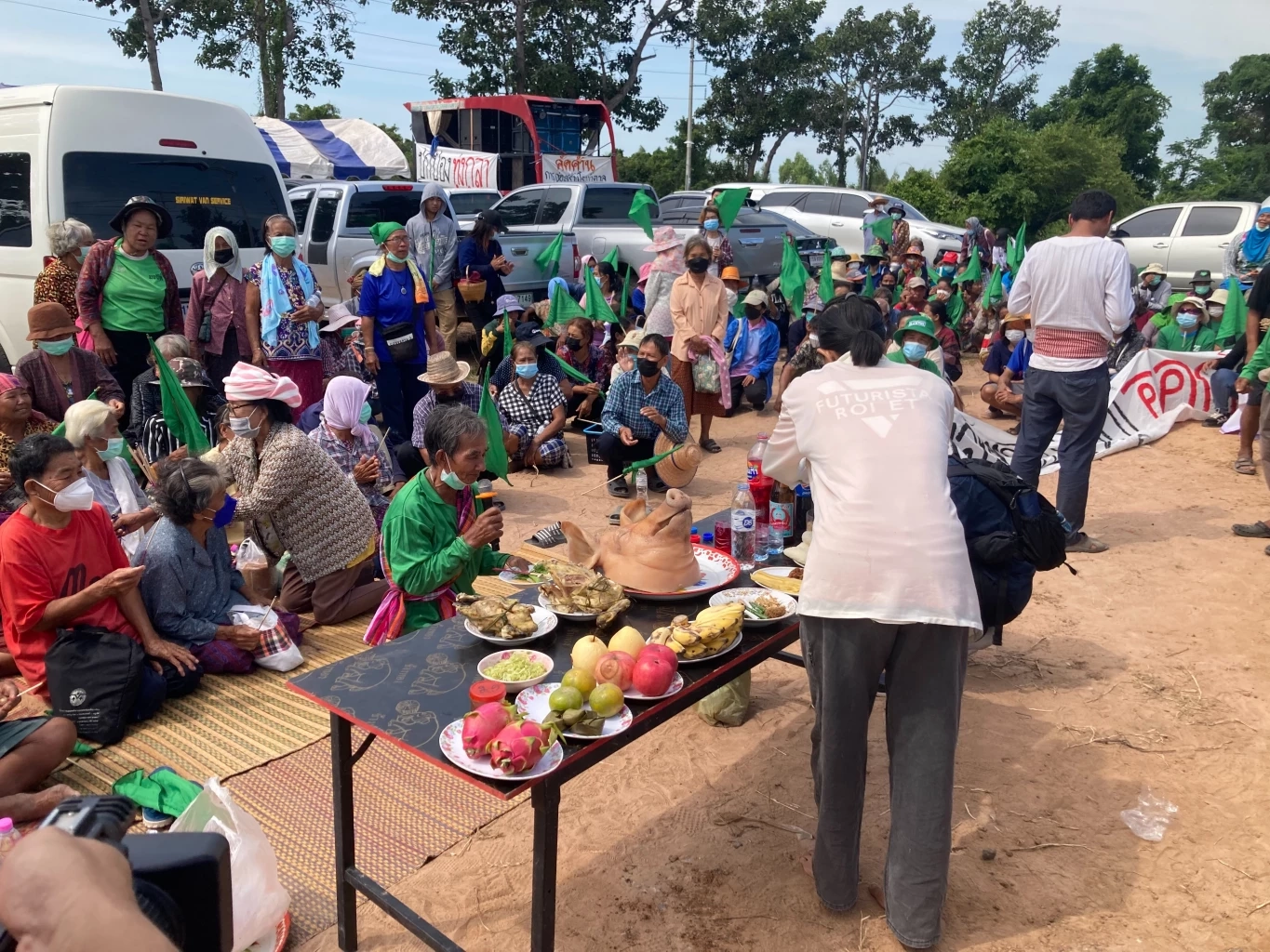 ฉลุย!ไร้เหตุรุนเเรง เปิดเวทีรับฟังความคิดเห็นสร้างโรงงานน้ำตาลปทุมรัตน์