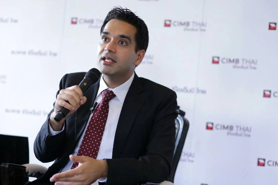 เอกชน-นักเศรษฐศาสตร์หวั่นการเมืองลากยาวฉุดเศรษฐกิจดิ่ง