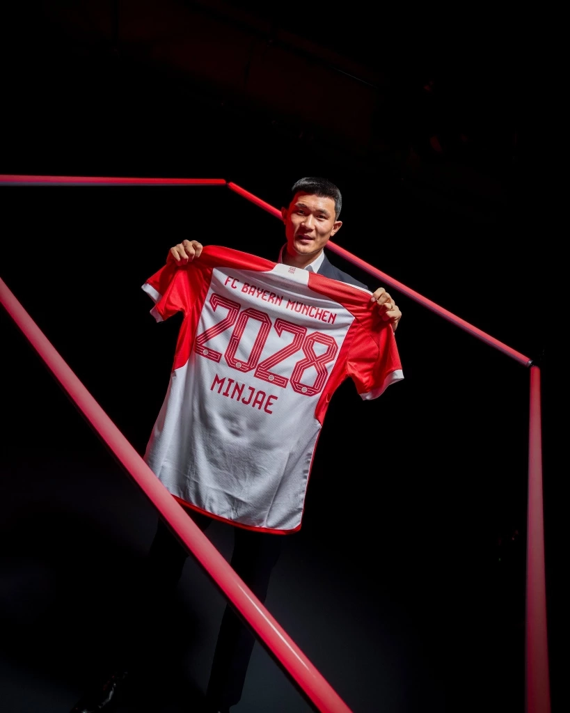 "บาเยิร์น" ประกาศคว้าตัว "คิม มิน-แจ" ร่วมทัพเป็นทางการ