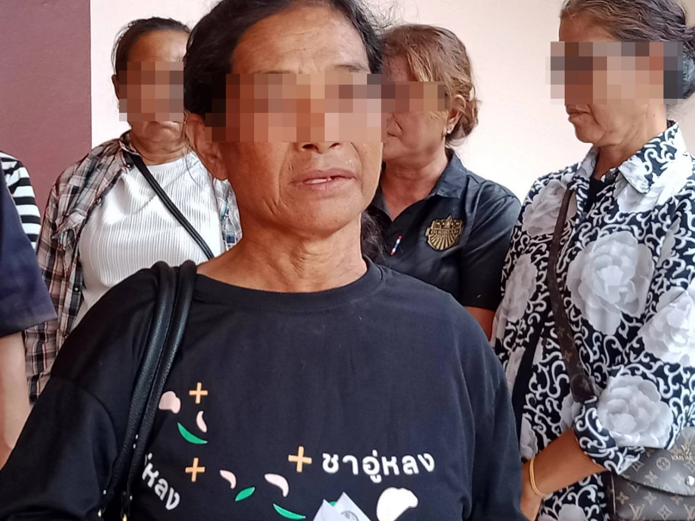 น.ส.สุนิสา เชื่อลูกน้อยใจไม่ได้เรียนต่อสายสามัญ จึงตัดสินใจผูกคอ